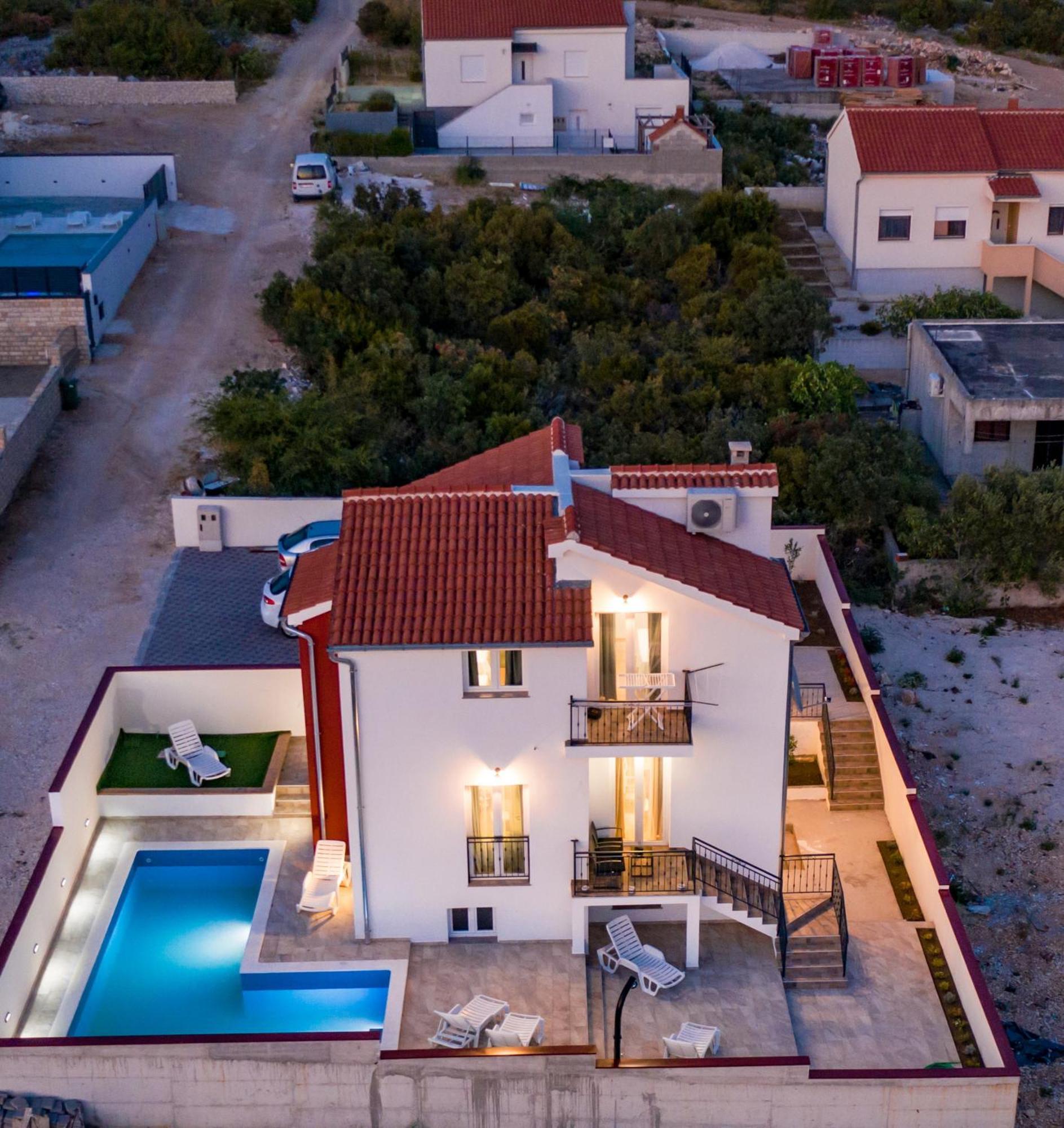 Olive Bridge Villa Maslenica Exterior photo